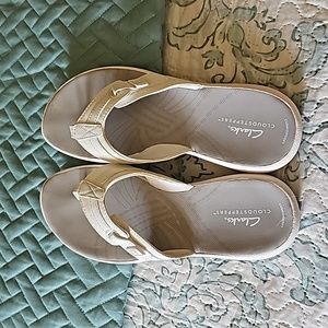 White Clark cloudstepper sandals